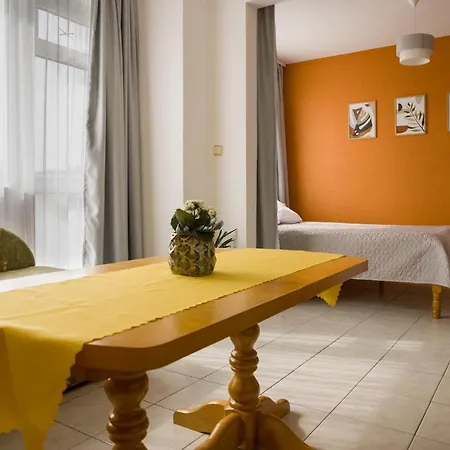 Panorama Chantall-izby,apartmany S Vyhladom Na 公寓 *