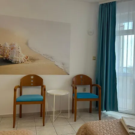 Panorama Chantall-izby,apartmany S Vyhladom Na Apartment Ravda