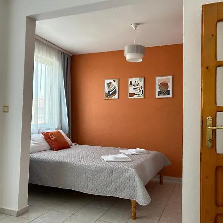 Panorama Chantall-izby,apartmany S Vyhladom Na 公寓